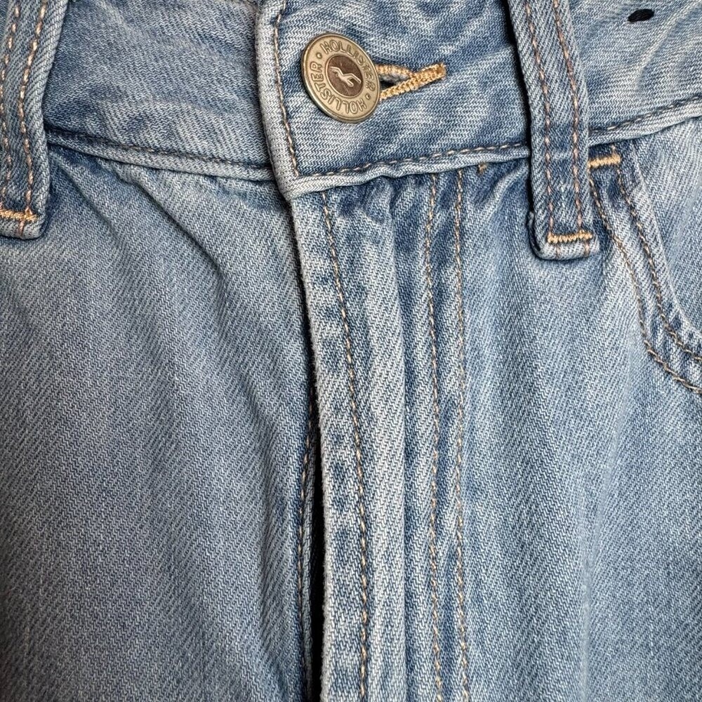 Hollister Womens 25 R  Ultra High Rise Baggy Butterfly Print Jeans Light Wash - Picture 3 of 7
